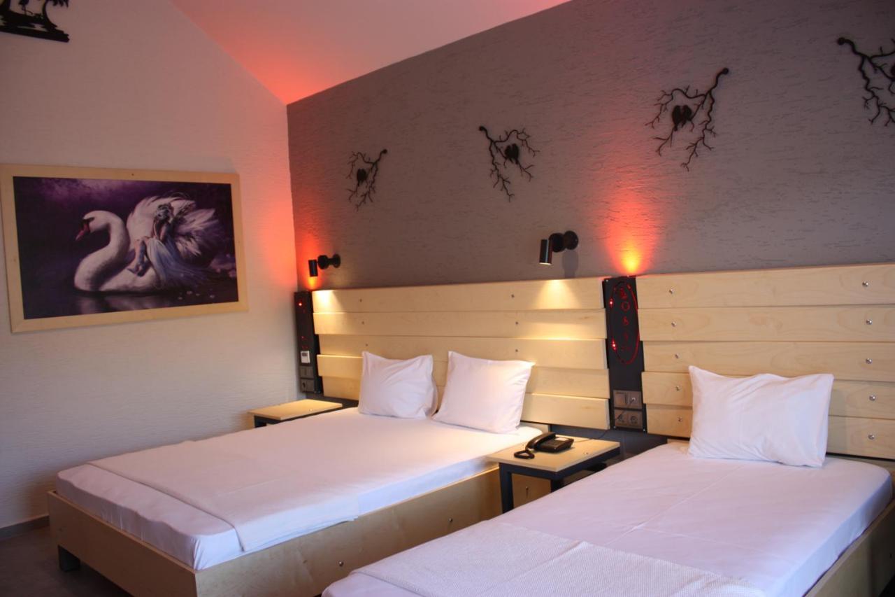 Kosa Otel Çeşme Exterior foto